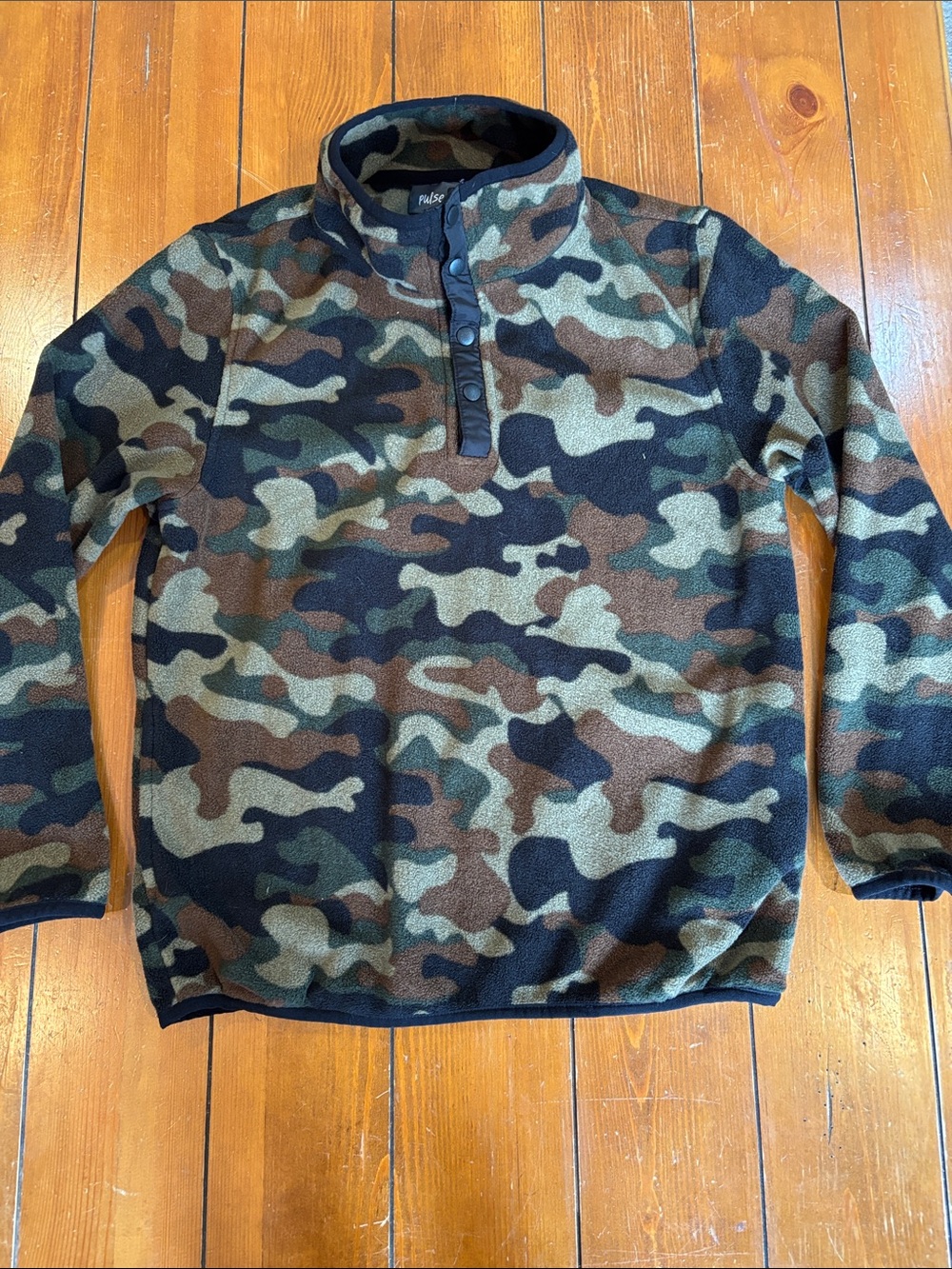 Pulse Camo Pullover Fleece in Green, Brown & Black Youth M (12-14) EUC